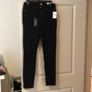 PAIGE Hoxton High Rise Ultra Skinny Transcend